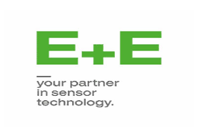 e+e-400×280